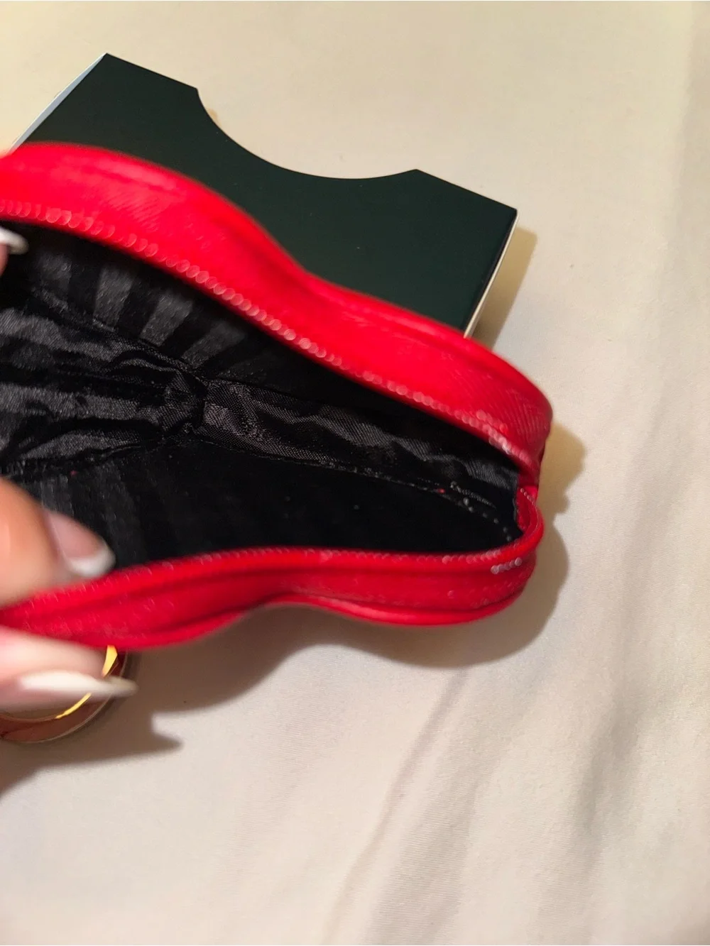 Victoria's Secret Red Heart Key & Card Holder with Gold Ring